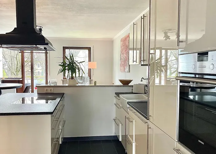 Modernes Designer Apartment Mit Balkon 5 Min Zum Oktoberfest & City