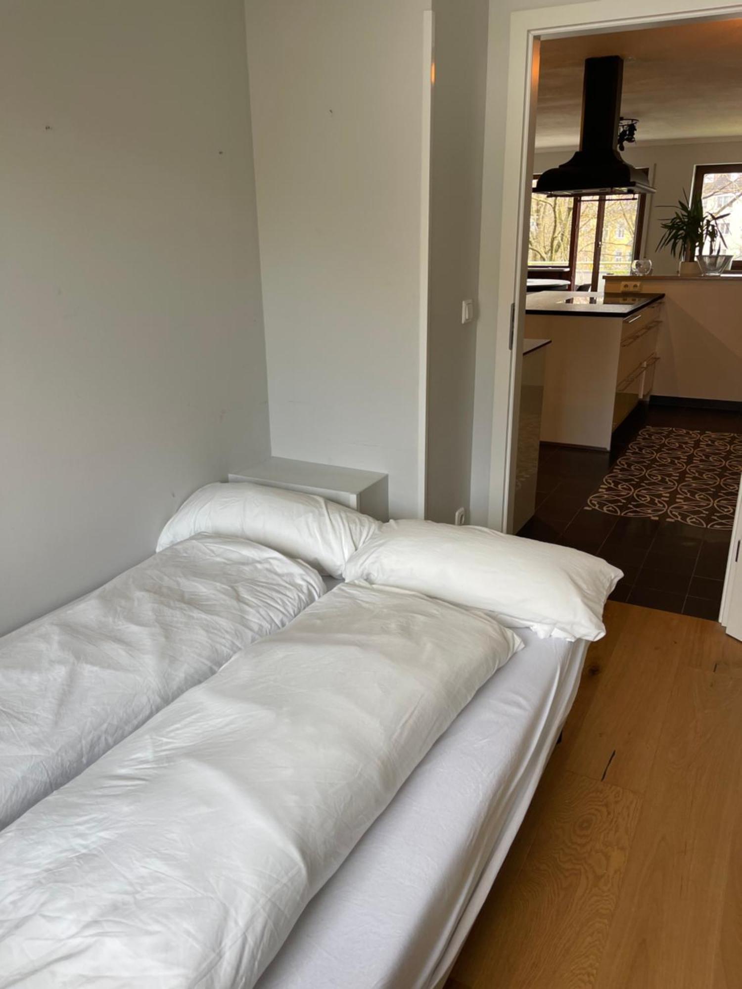 Apartment Modernes Designer Apartment Mit Balkon 5 Min Zum Oktoberfest & City