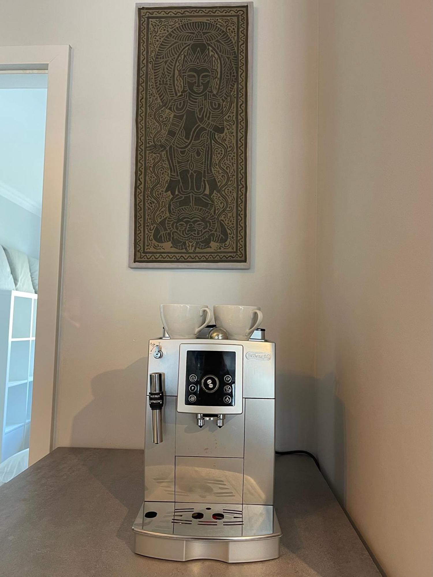 Modernes Designer Apartment Mit Balkon 5 Min Zum Oktoberfest & City * Munich