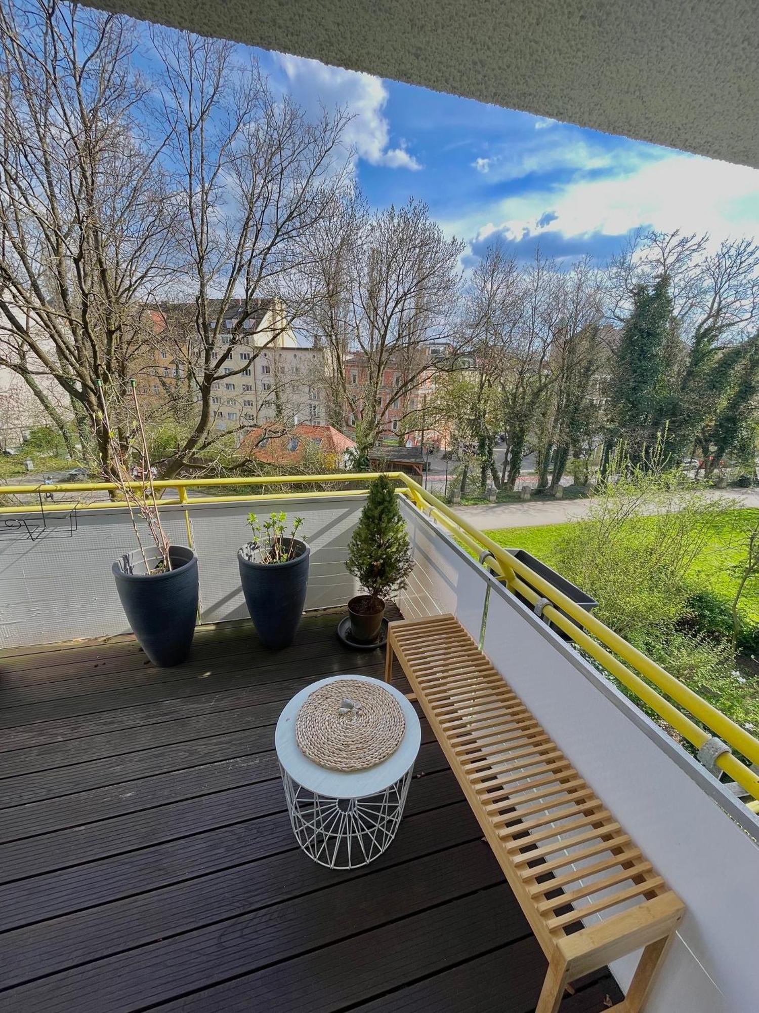 Modernes Designer Apartment Mit Balkon 5 Min Zum Oktoberfest & City *