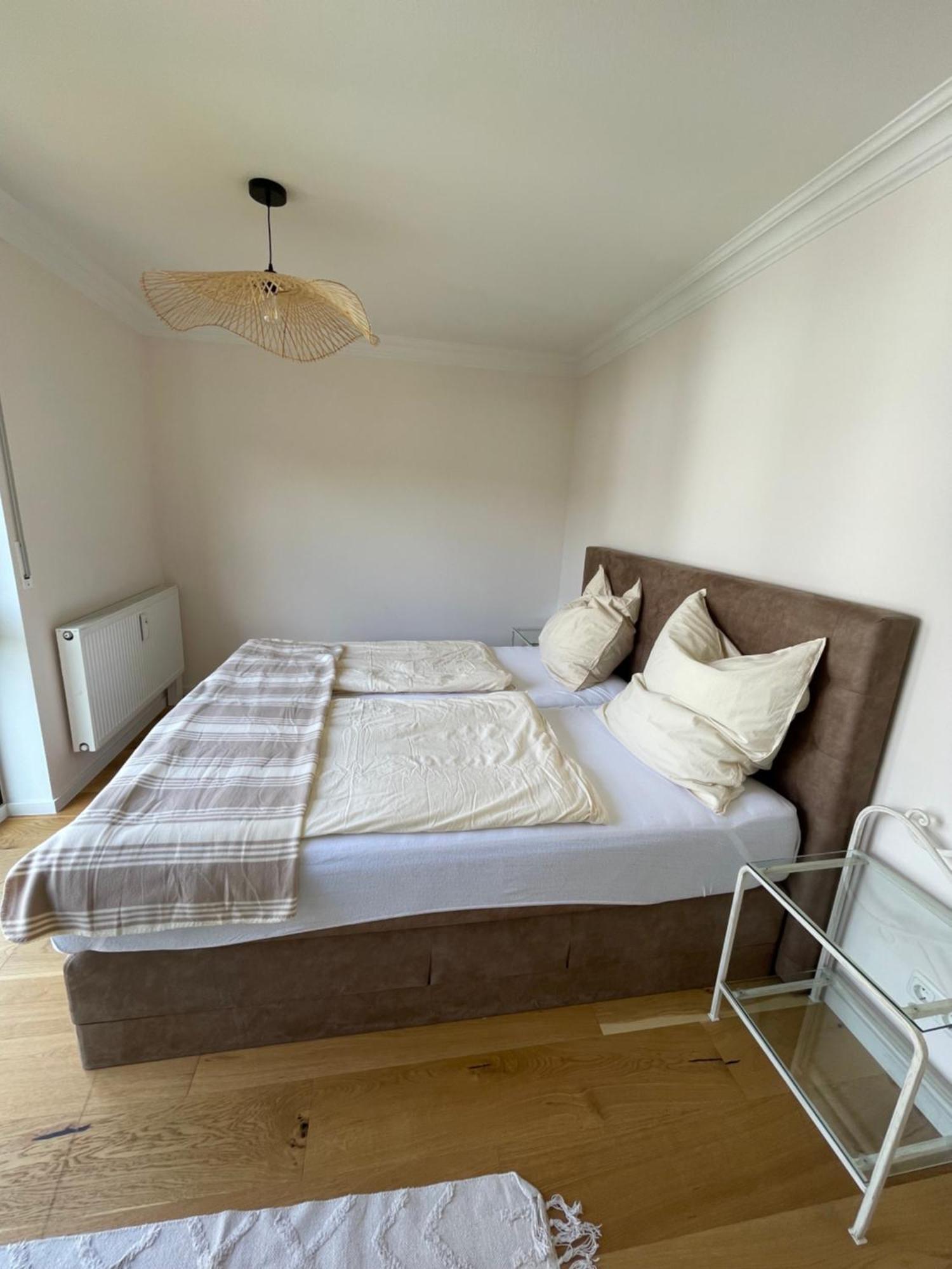 Modernes Designer Apartment Mit Balkon 5 Min Zum Oktoberfest & City Munich